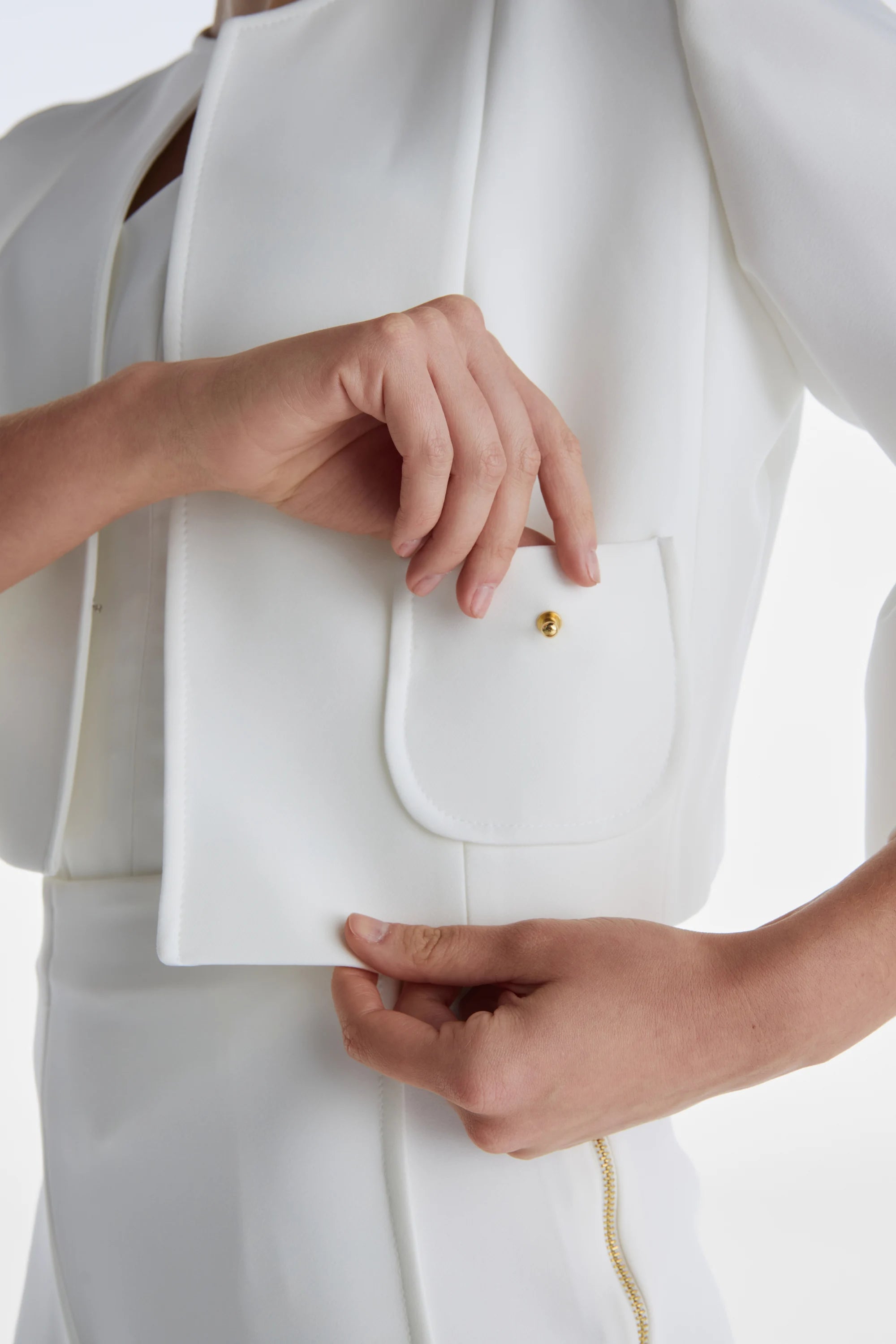 Chaqueta Mia Essential