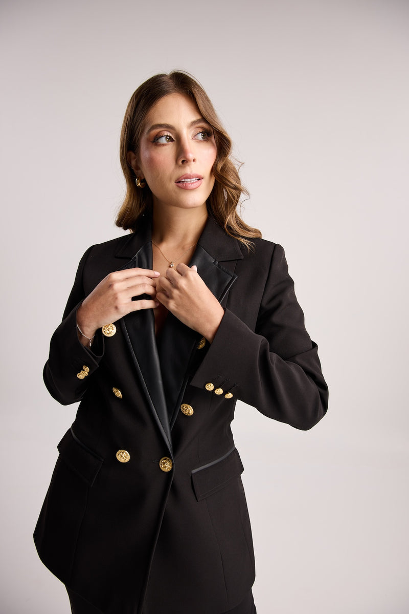 Blazer con Solapa en Eco-cuero